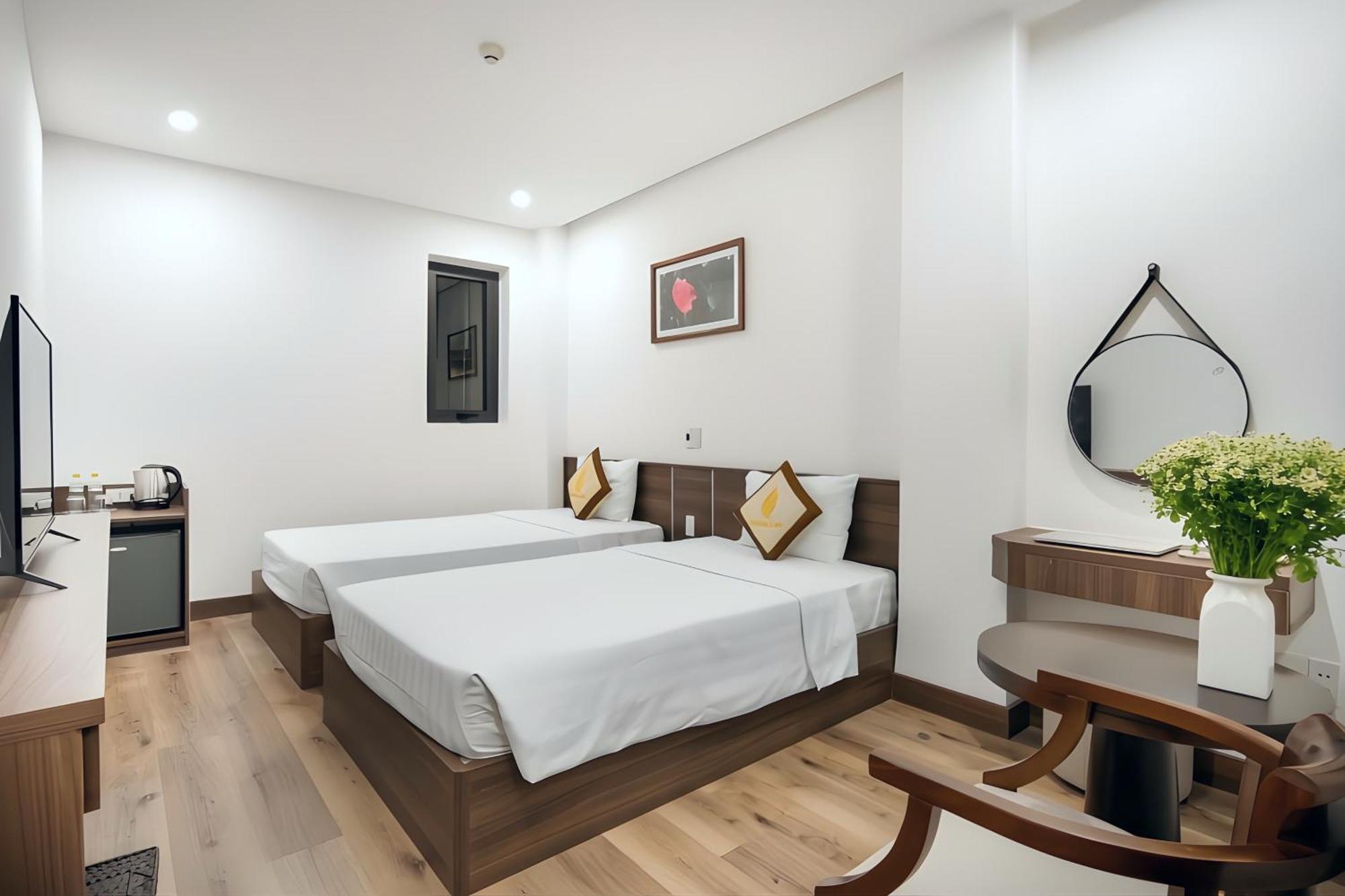 Hoang Linh Riverside Hotel Danang ภายนอก รูปภาพ