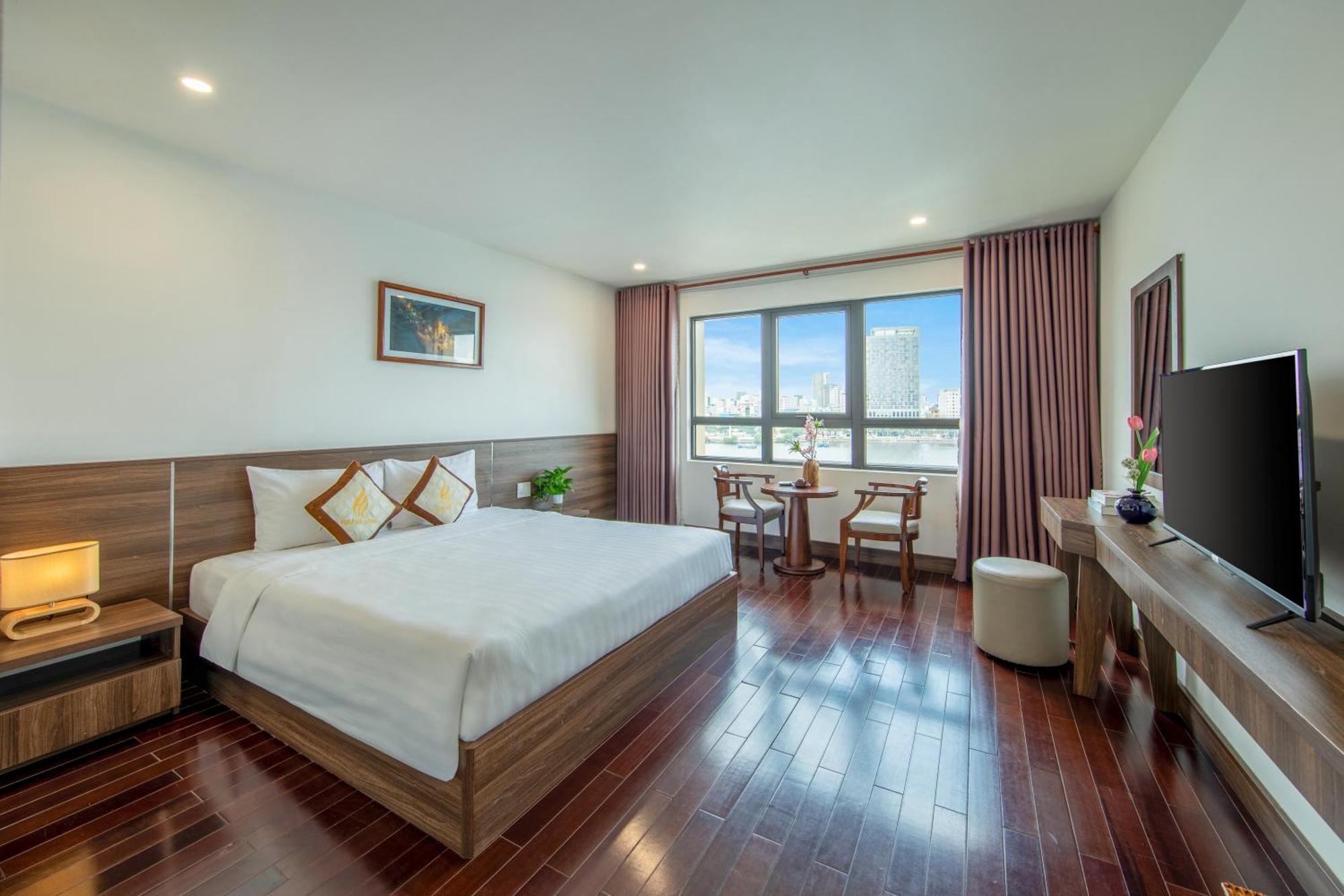 Hoang Linh Riverside Hotel Danang ภายนอก รูปภาพ